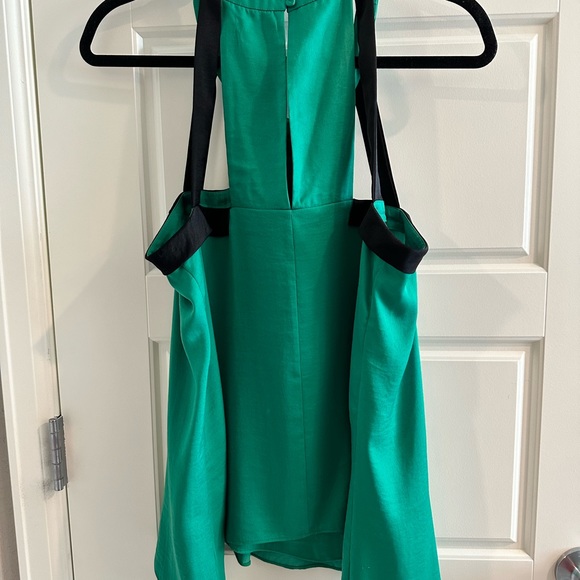 Emerald Green and black BCBG cutout halter top - Picture 2 of 4